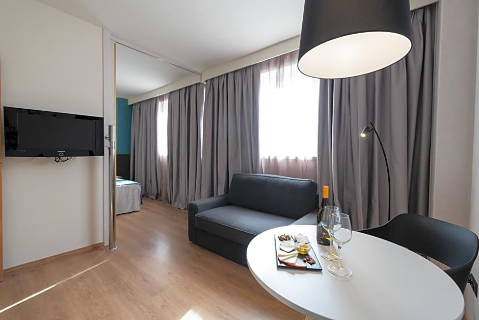 Aparthotel Atenea Barcelona