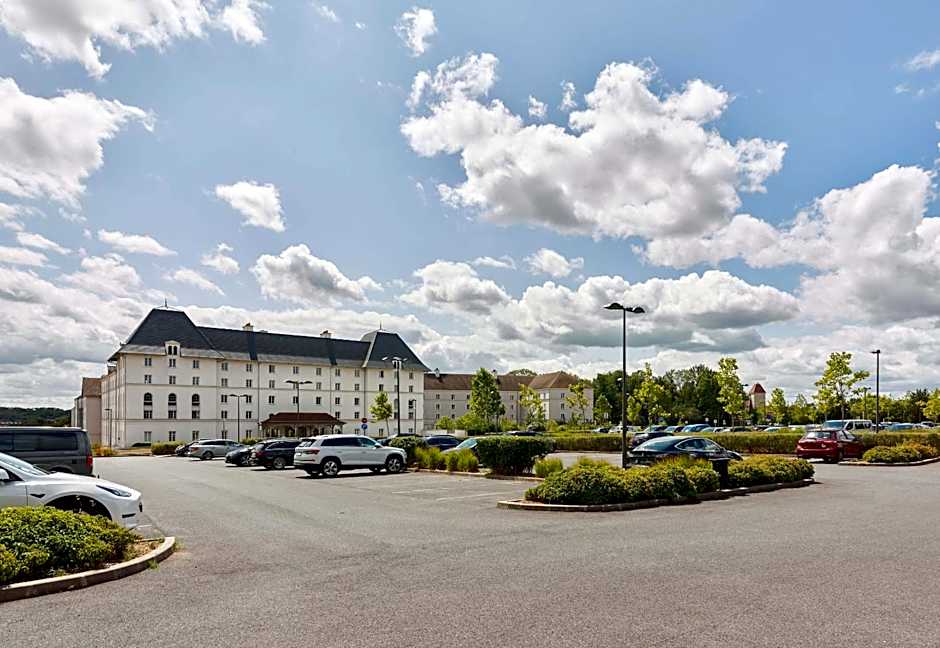 B&B HOTEL près de Disneyland Paris