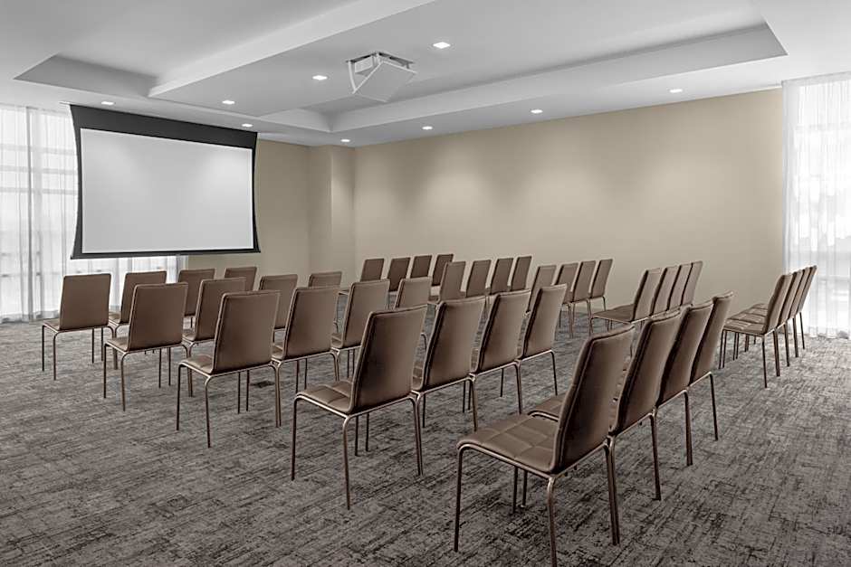 AC Hotel by Marriott Miami Dadeland