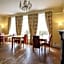 Newton House Hotel