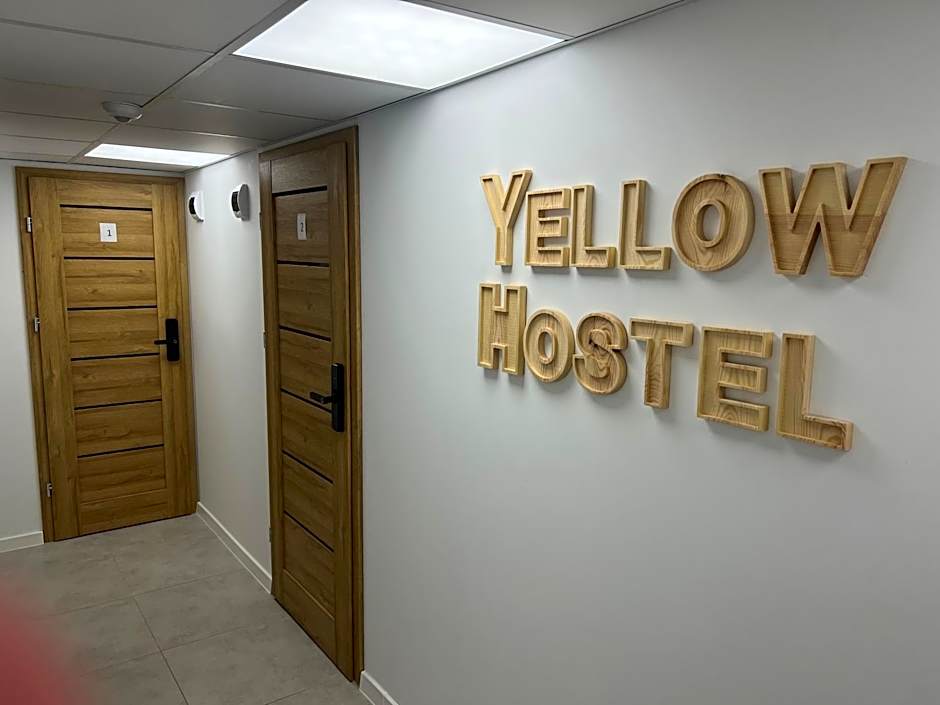 Yellow Hostel - Free Breakfast - The best service in Katowice - Free Parking