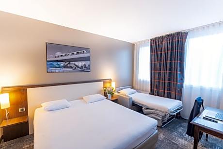 Classic Double Room with Sofa Bed