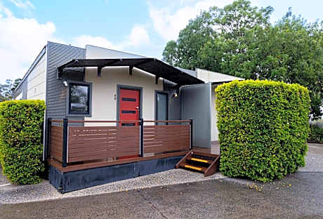 Airport Tourist Village Melbourne