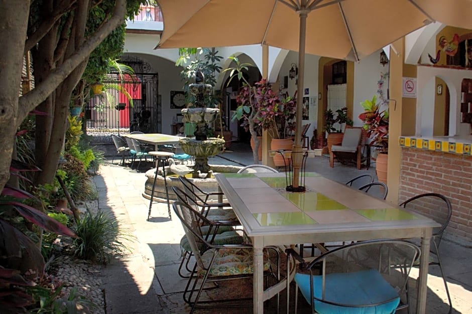 Las Mariposas Eco-Hotel & Studios