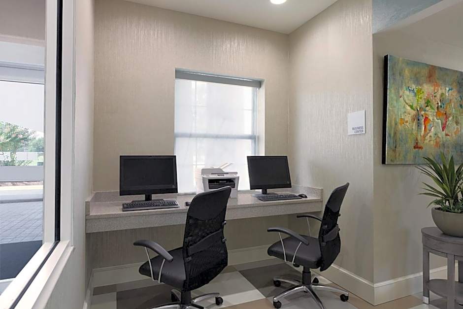 Holiday Inn Express Williamsburg North By IHG