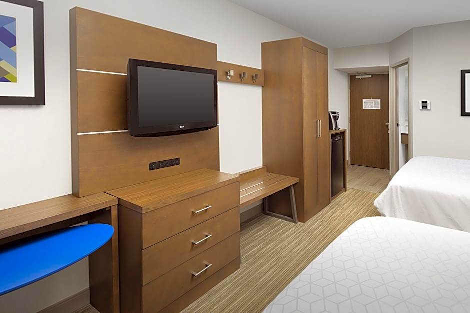 Holiday Inn Express Andover North - Lawrence By IHG