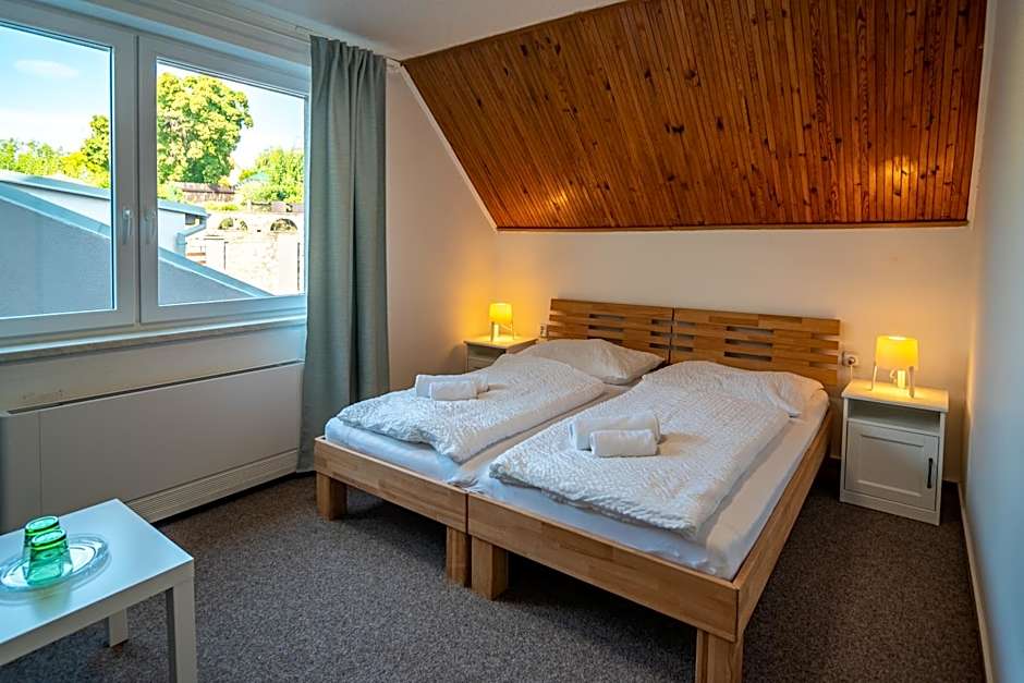 Mikulov - Inn - hotel s vinným sklepem Venuše