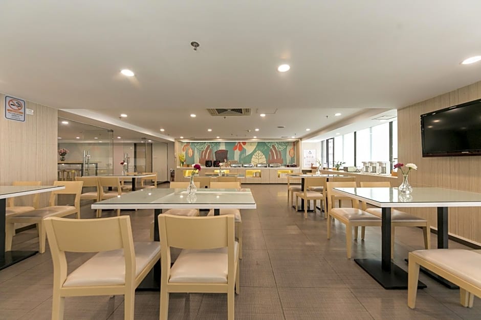 Hanting Hotel (Guangzhou Beijing Rd, Tianzi Pier)