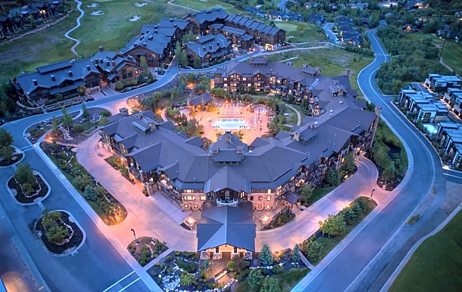 Waldorf Astoria By Hilton Park City