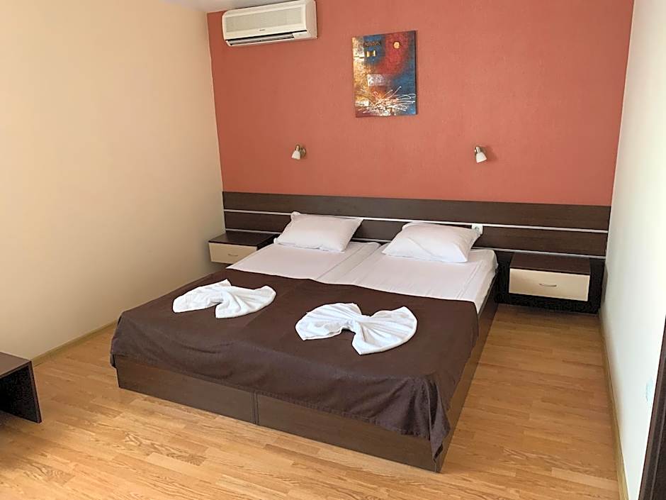 Family Hotel Piter