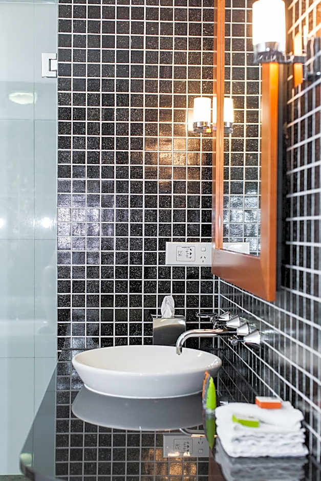 Majestic Roof Garden Hotel