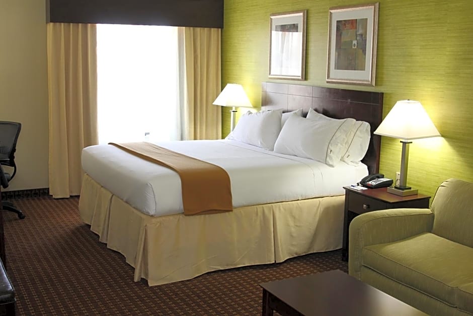 Holiday Inn Express Hotel & Suites Indianapolis W - Airport Area, an IHG Hotel