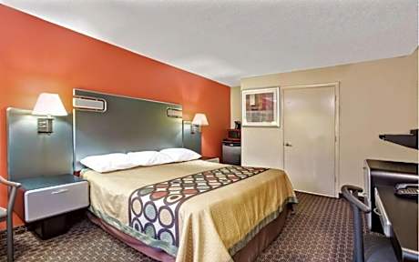 King Room - Non-Smoking