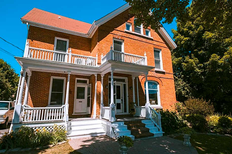 The Victorian Luxury Suites