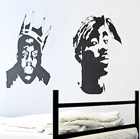 Bed in 6-Bed Dormitory Room