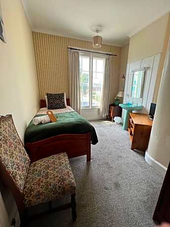 Standard Single Room with external private bathroom