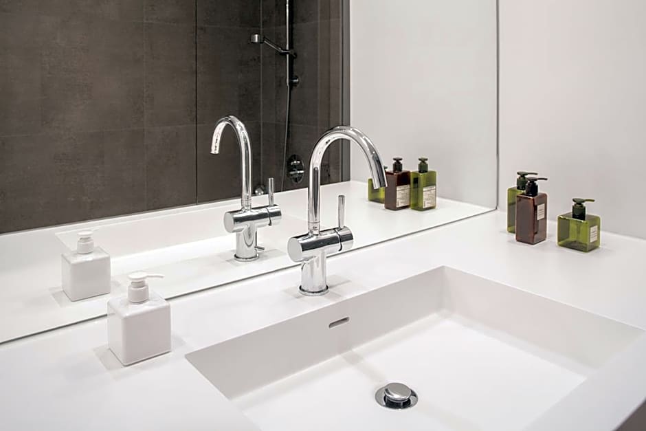 AMANO HOME Apartments