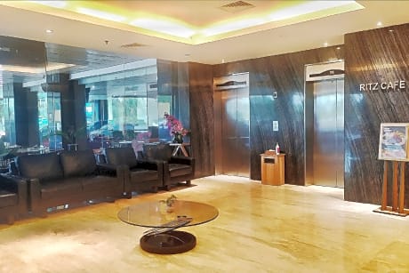 Orchardz Hotel Bandara