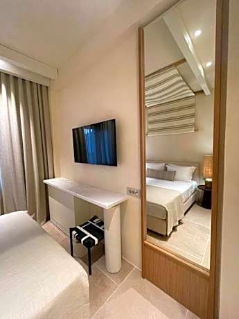 Deluxe Double Room with Hot Tub