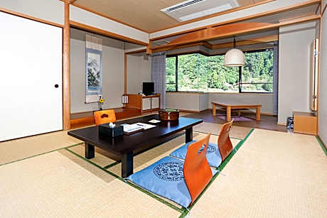 Standard Family Room