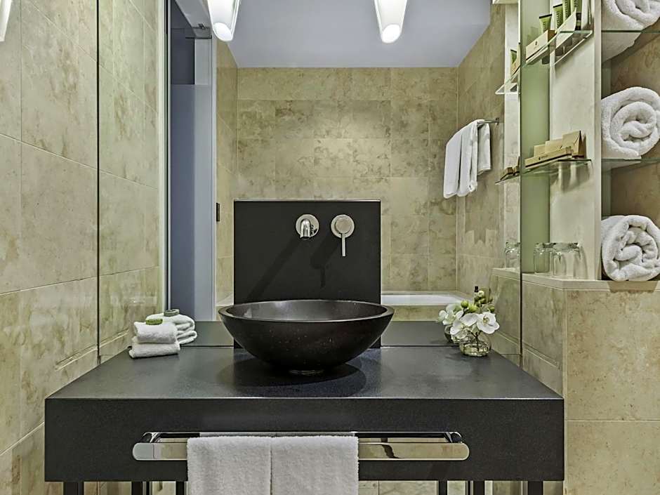 Peppers Waymouth Adelaide