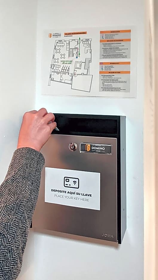 Original Domino House