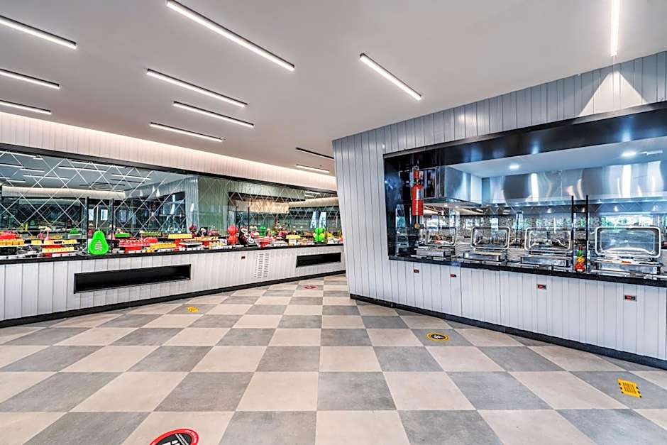 Arnor De Luxe Hotel & Spa