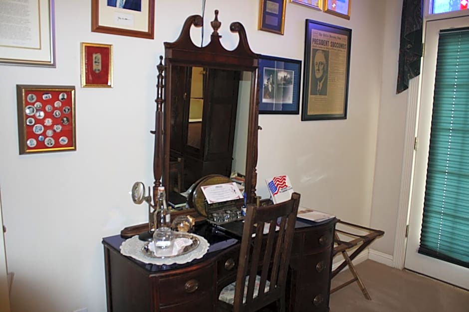 Woodrow House Bed & Breakfast