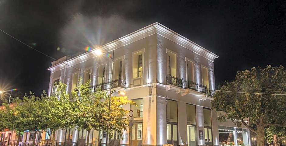 Panellinion Luxury Rooms