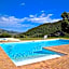 Amico Country House
