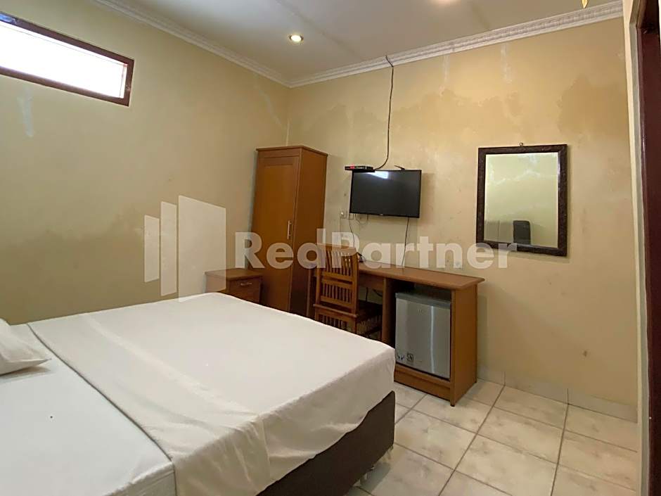 Hotel Kurnia @ Jln Pemuda Blora RedPartner