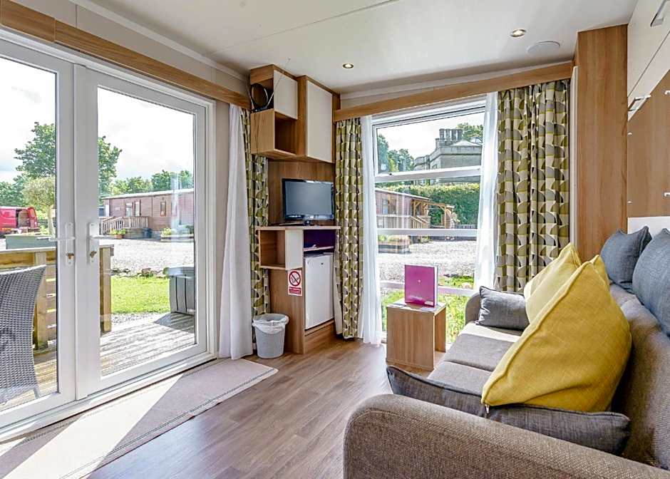 Calthwaite Hall Lodges