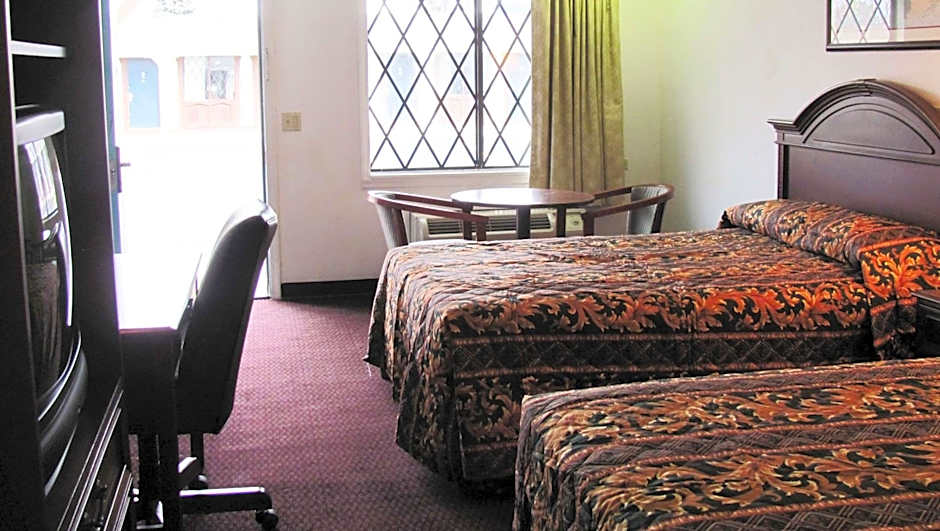 M Star Columbus North