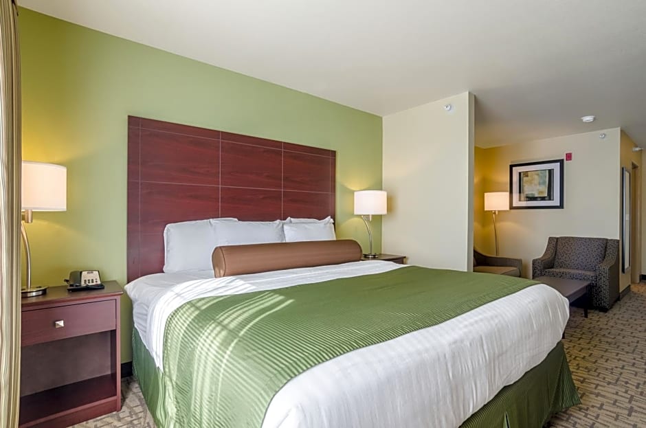 Cobblestone Hotel & Suites - McCook