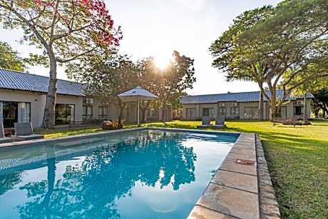 Hamiltons Lodge & Restaurant