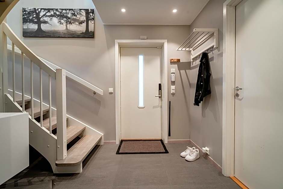 ARCTIC HOMES - Unique Town House