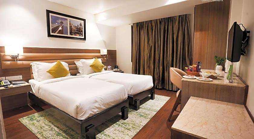 Leisure Inn Grand Chanakya