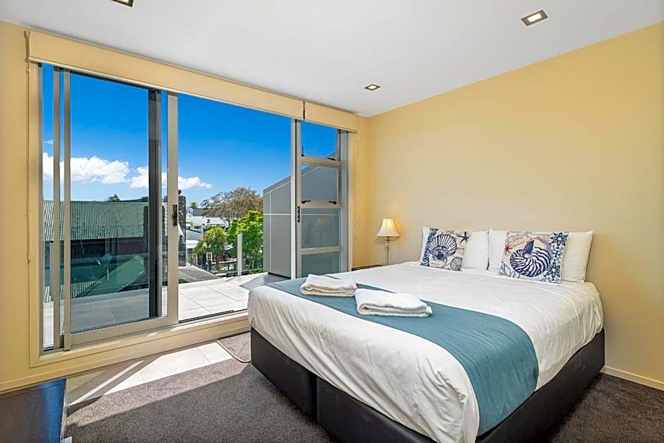 Esplanade Apartments