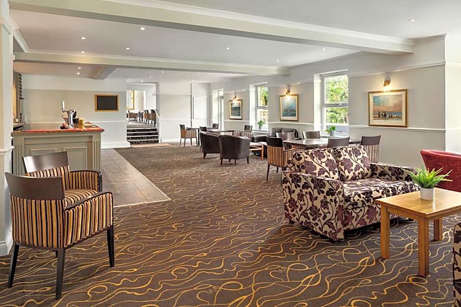 Ramada by Wyndham Cheltenham