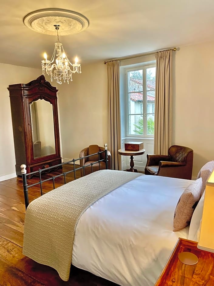 Maison Hirondelles Hôtes