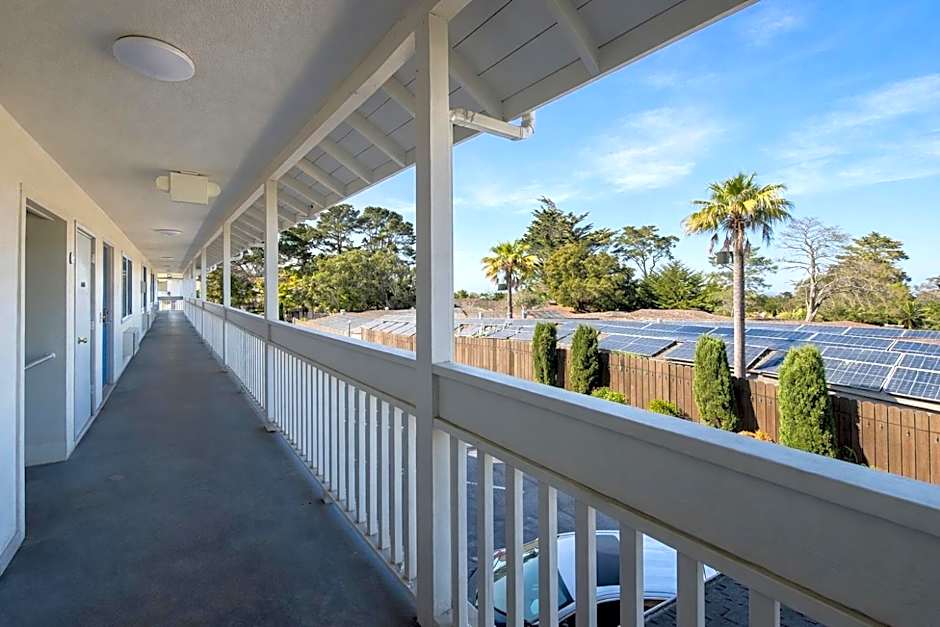 Fisherman's Cove Inn