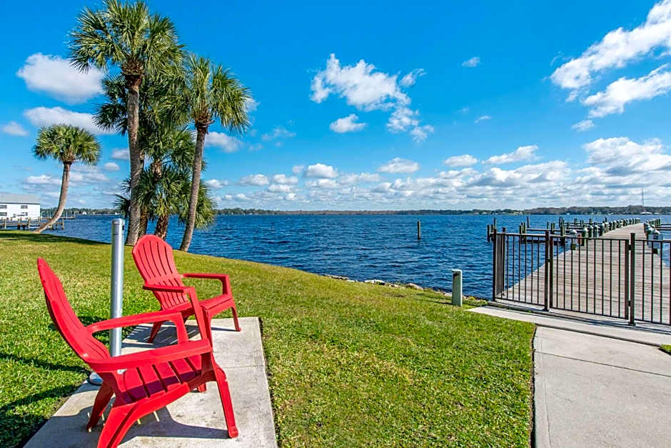 Quality Inn & Suites Palatka Riverfront