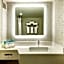 Holiday Inn Express Flint-Campus Area By IHG