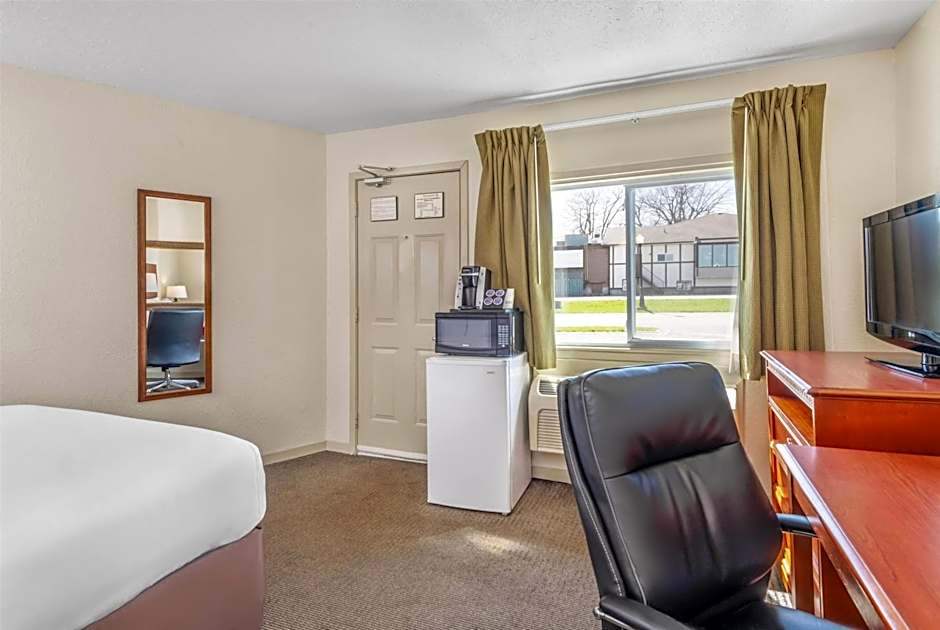 Travelodge by Wyndham Gananoque