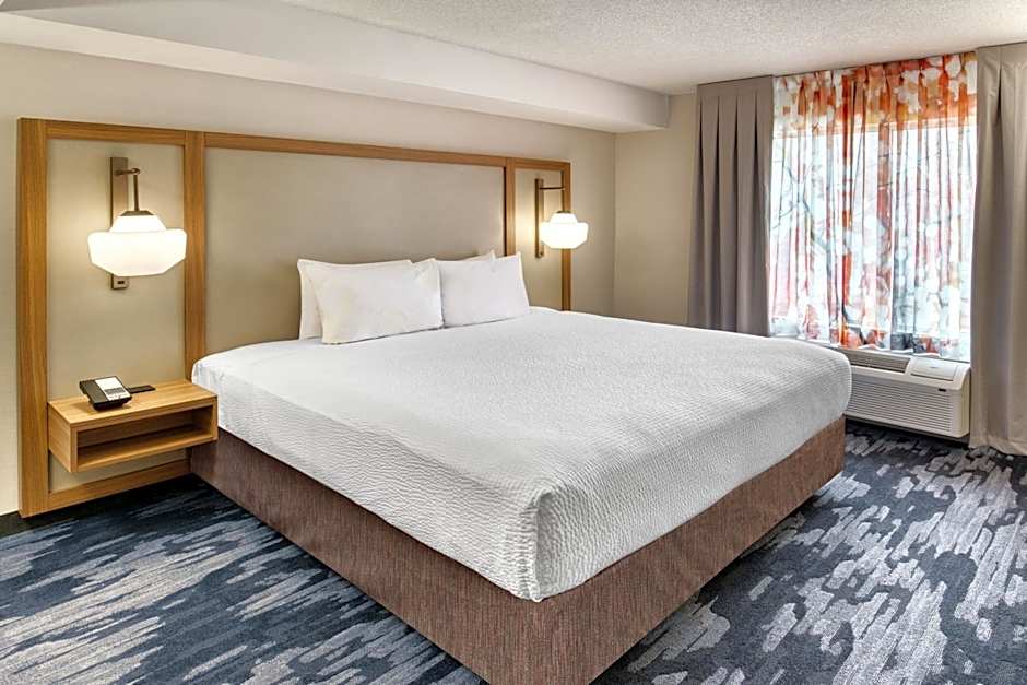 Fairfield Inn & Suites by Marriott Toronto Brampton