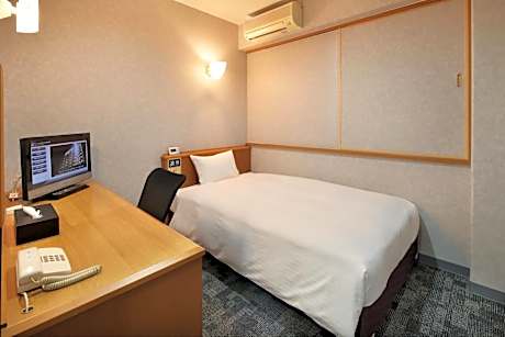 Single Room with Bath