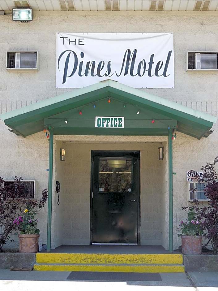 The Pines Motel