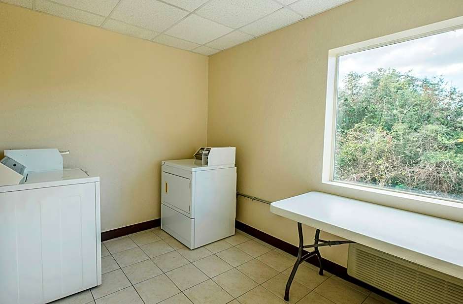 Red Roof Inn Ocala