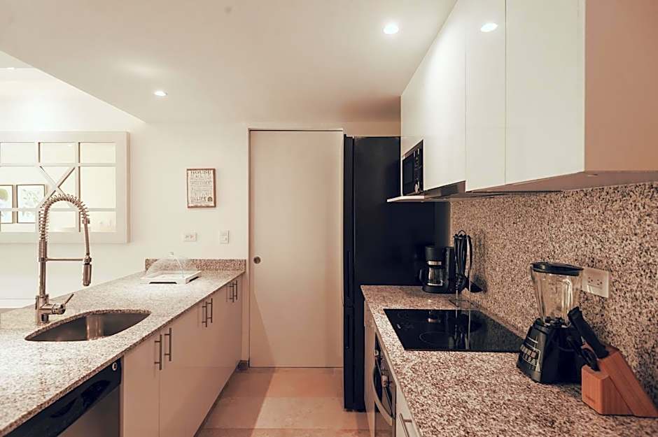 Antera Hotel & Residences