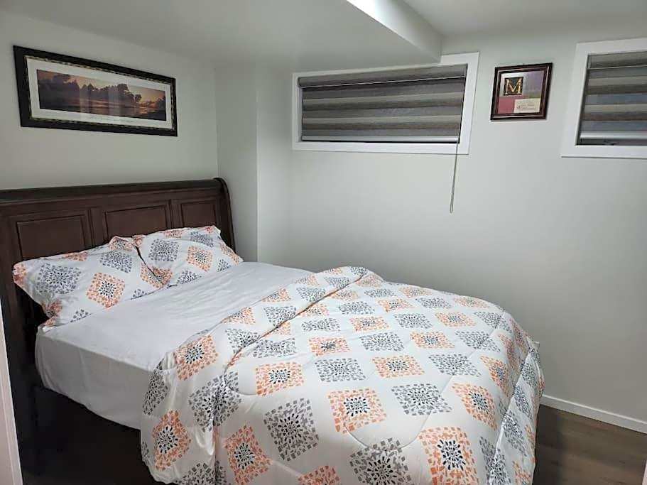 Avocado Executive Suite 2